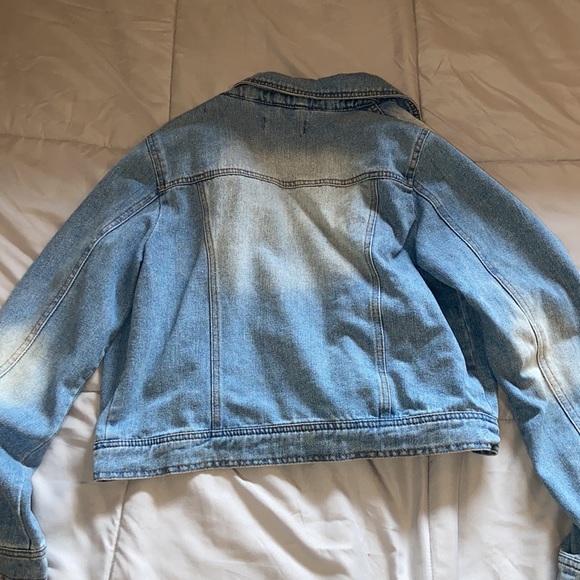 Jean jacket - Picture 2 of 2